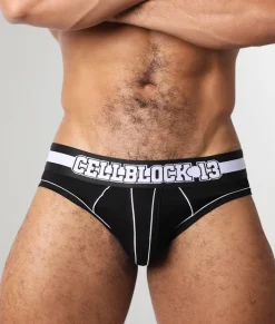 Briefs<CELLBLOCK13 Challenger Brief