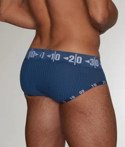 Briefs<C-IN2 Hard Brief