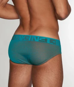 Briefs<C-IN2 Undertone Low-Rise Brief