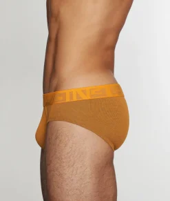 Briefs<C-IN2 Undertone Low-Rise Brief