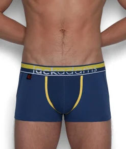 Trunks<Jack Adams Game On Trunk