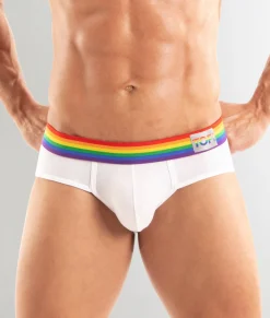 Briefs<TOF Paris Pride Brief