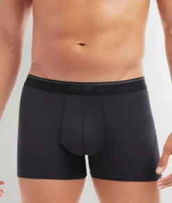 Trunks<2(X)IST Electric Trunk