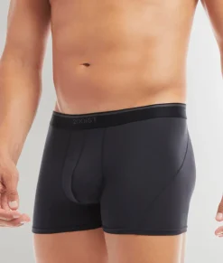 Trunks<2(X)IST Electric Trunk