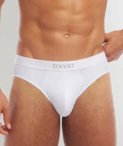 Briefs<2(X)IST Sliq Brief