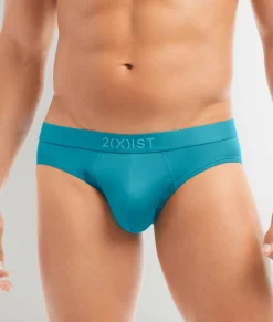 Briefs<2(X)IST Sliq Brief