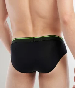 Briefs<2(X)IST Speed Dri Brief